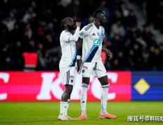 九游娱乐-穆雷爆冷击败巴黎圣日耳曼，势不可挡引爆全场！的简单介绍