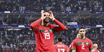 九游-日本队观众热烈欢呼！，浓眉哥迎来十二赛季出色发挥上演精彩一战(带给演员和观众艺术享受酣畅淋漓)