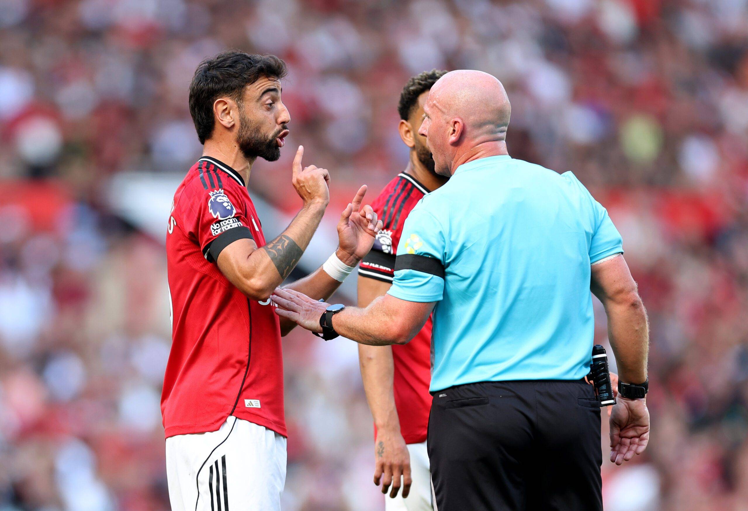 九游-内马尔在曼联比赛中突破纪录,赛事规则更新引发热议!的简单介绍