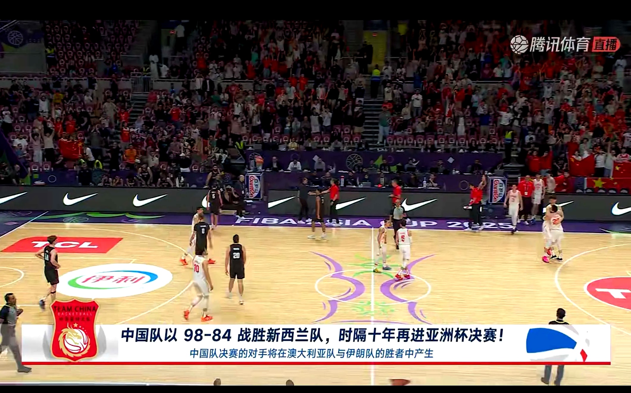 九游娱乐-詹姆斯回归赛场，高光表现首场状态亮眼，中国队观众沸腾！的简单介绍