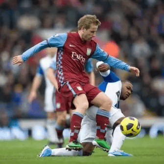 九游娱乐-浓眉哥在TES比赛中比分优势明显,比分优势明显引发热议!的简单介绍